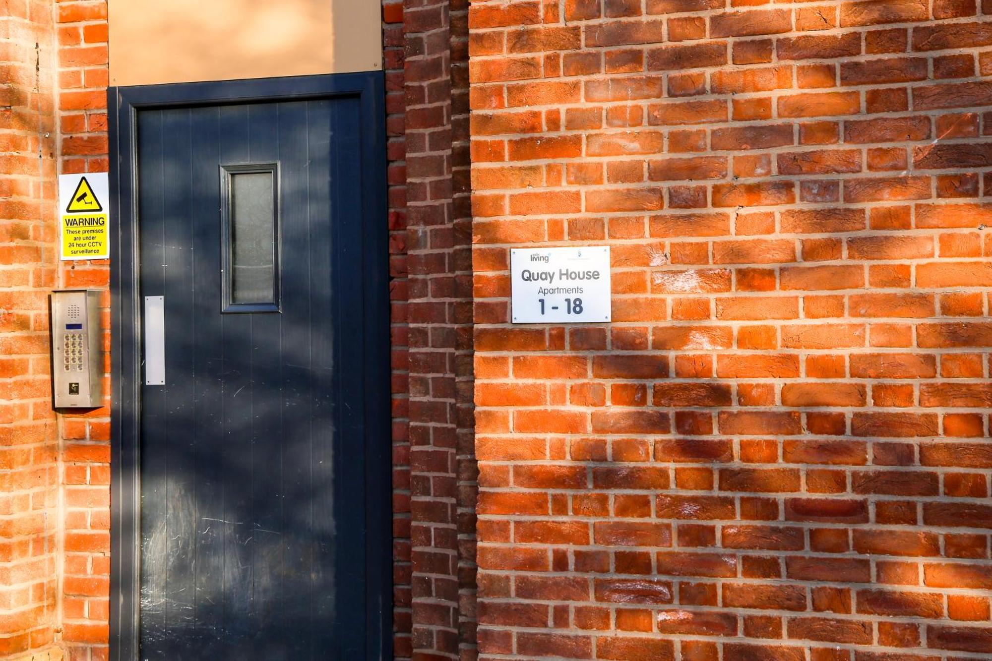 Luxurious & Lavish Salford Quays Free Parking Apartment Manchester Exterior photo